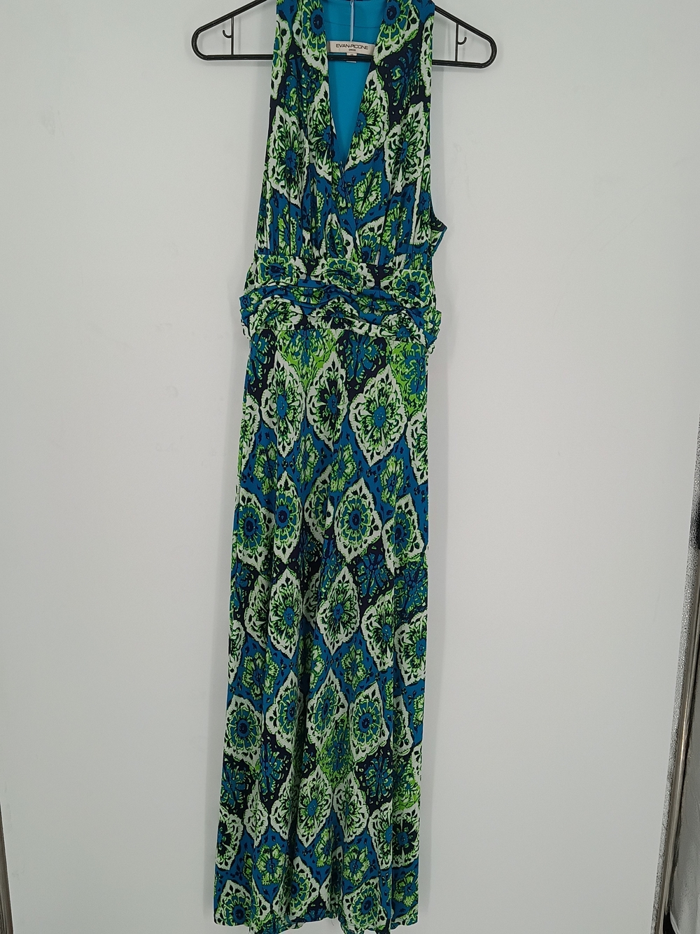 Evan Picone Blue, Green & White Halter-Style Printed Maxi Dress